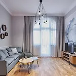 - Wisus * سفينويتشي