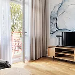 - Wisus Apartman *