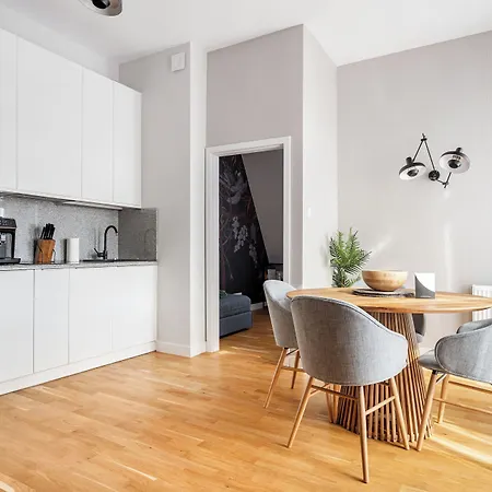 - Wisus Apartment *